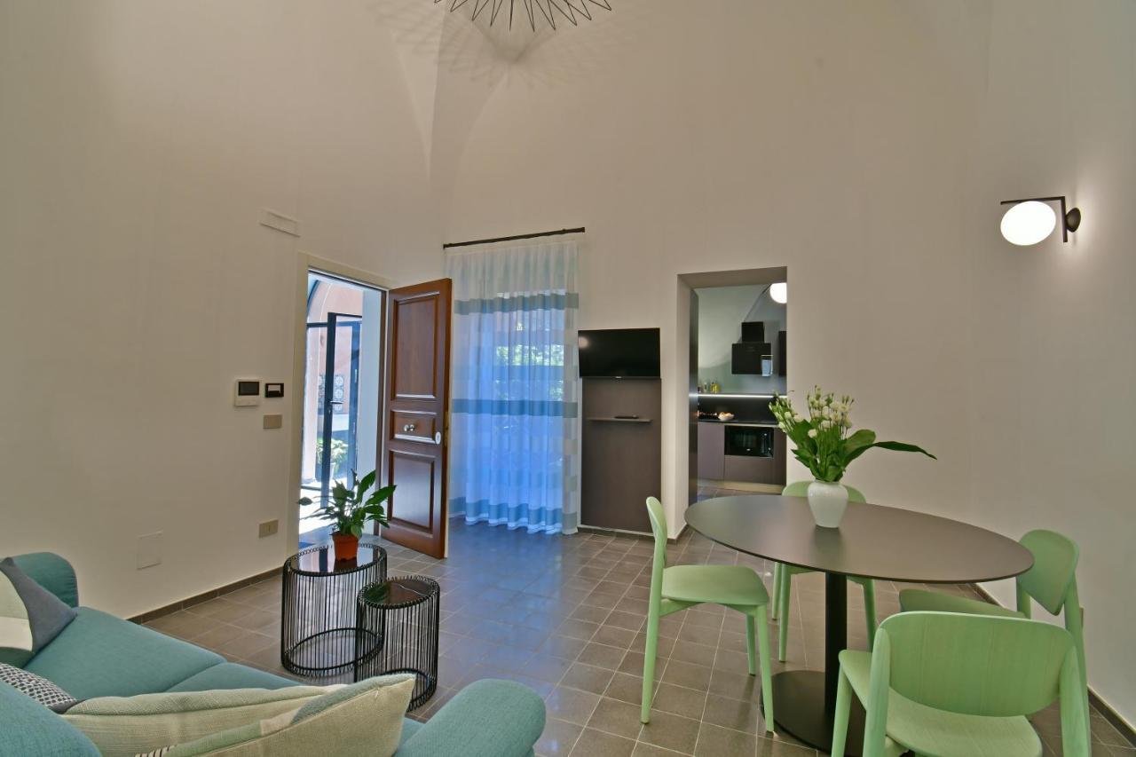 Creuza De Ma Aparthotel Riposto Exterior photo